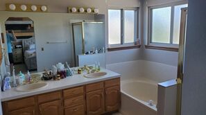 Before & After Bathroom Remodel in Castle Rock, CO (2)