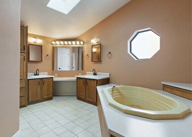 Before & After Bathroom Remodel in Centennial, CO (3)