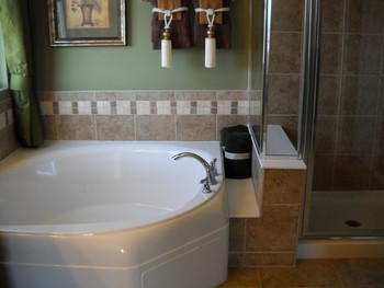 Bathroom Remodeling - Whirlpool Tubs